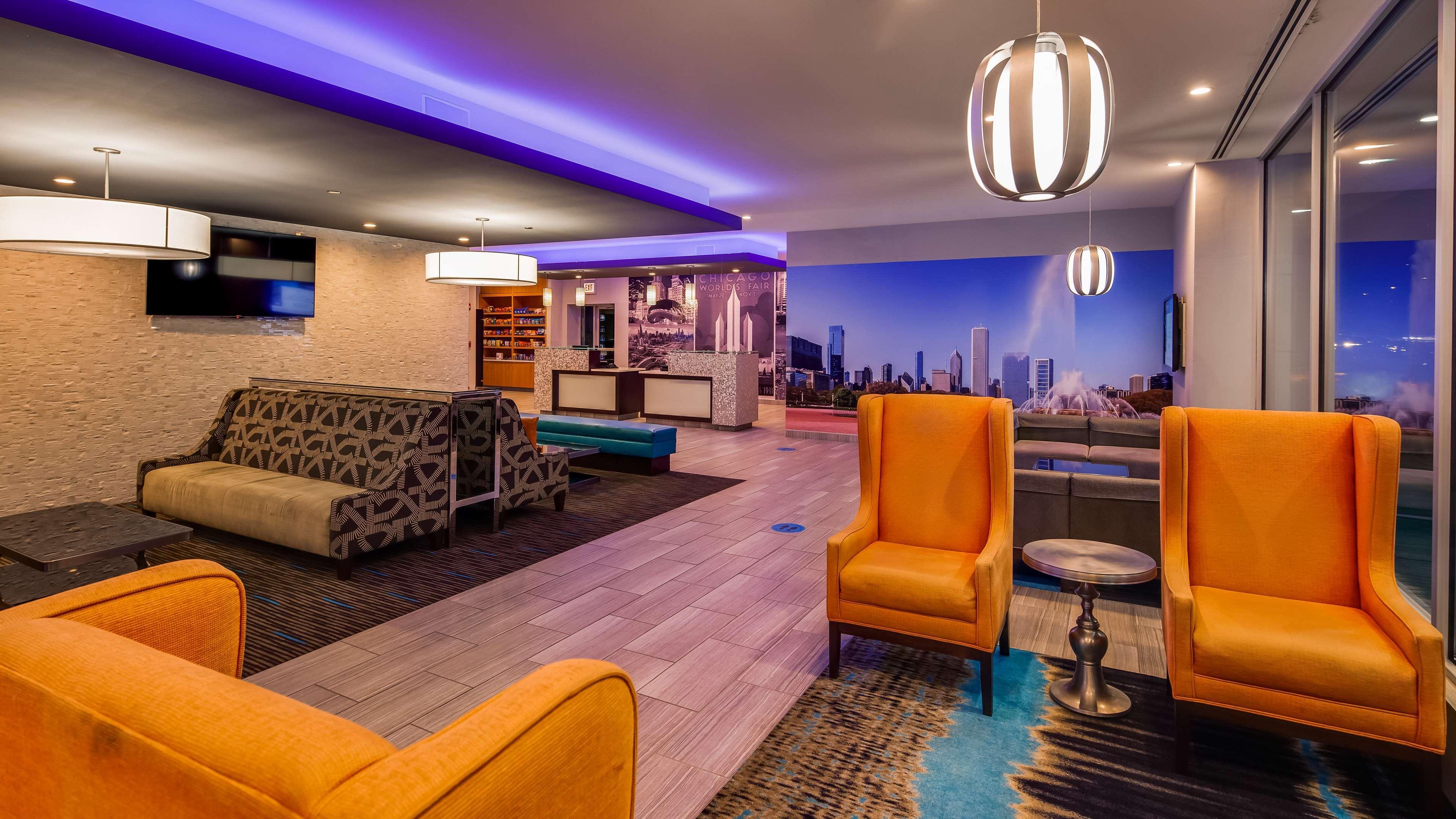 Best Western Plus Hyde Park Chicago Hotel Экстерьер фото