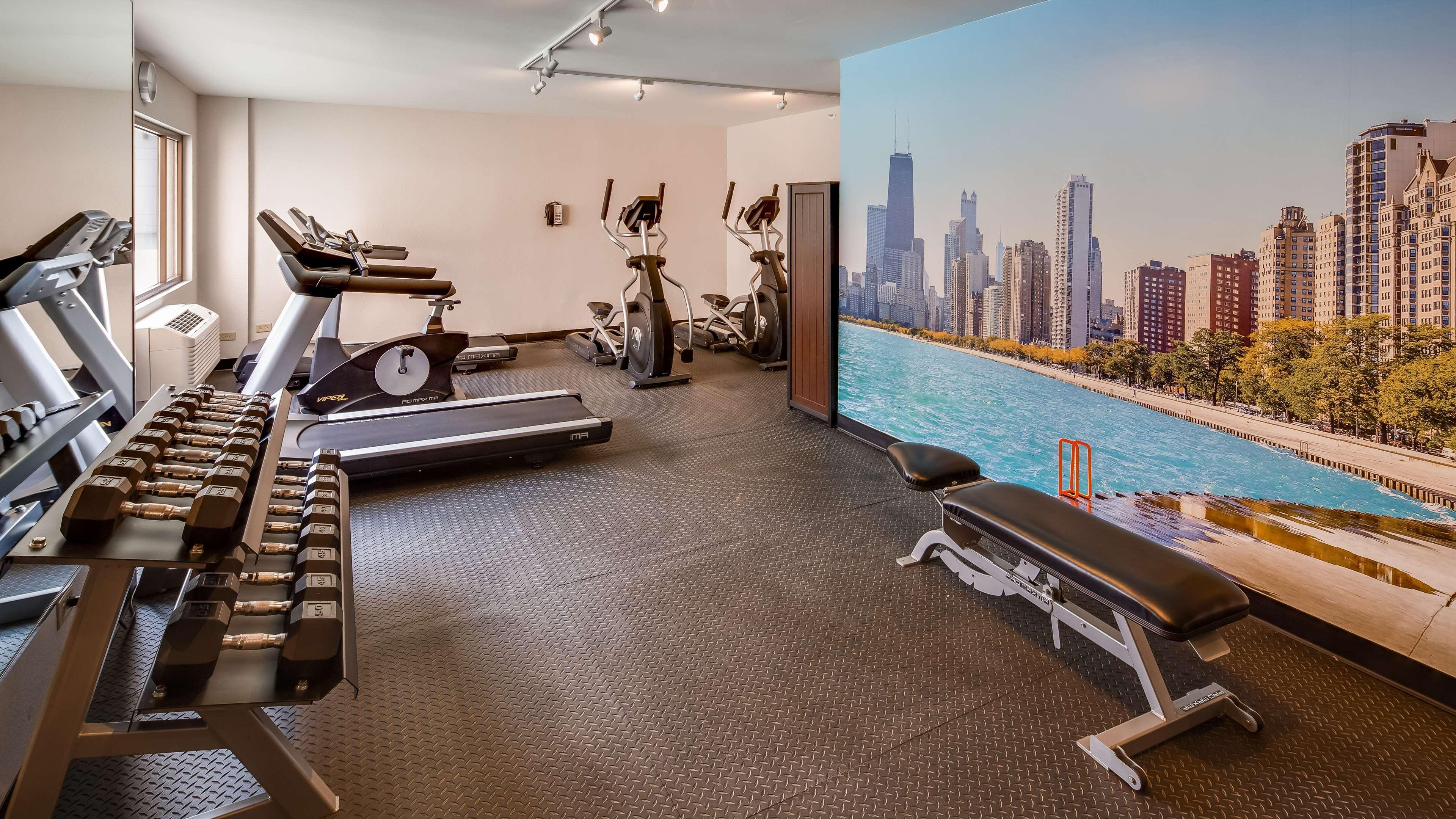 Best Western Plus Hyde Park Chicago Hotel Экстерьер фото