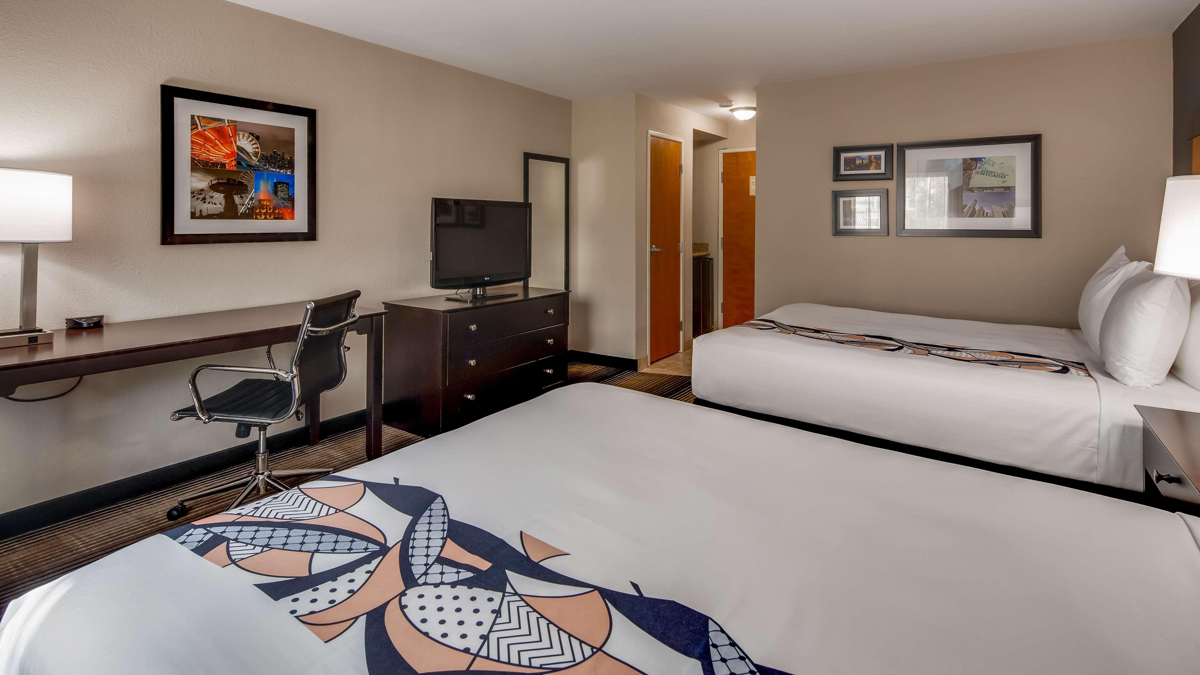 Best Western Plus Hyde Park Chicago Hotel Экстерьер фото